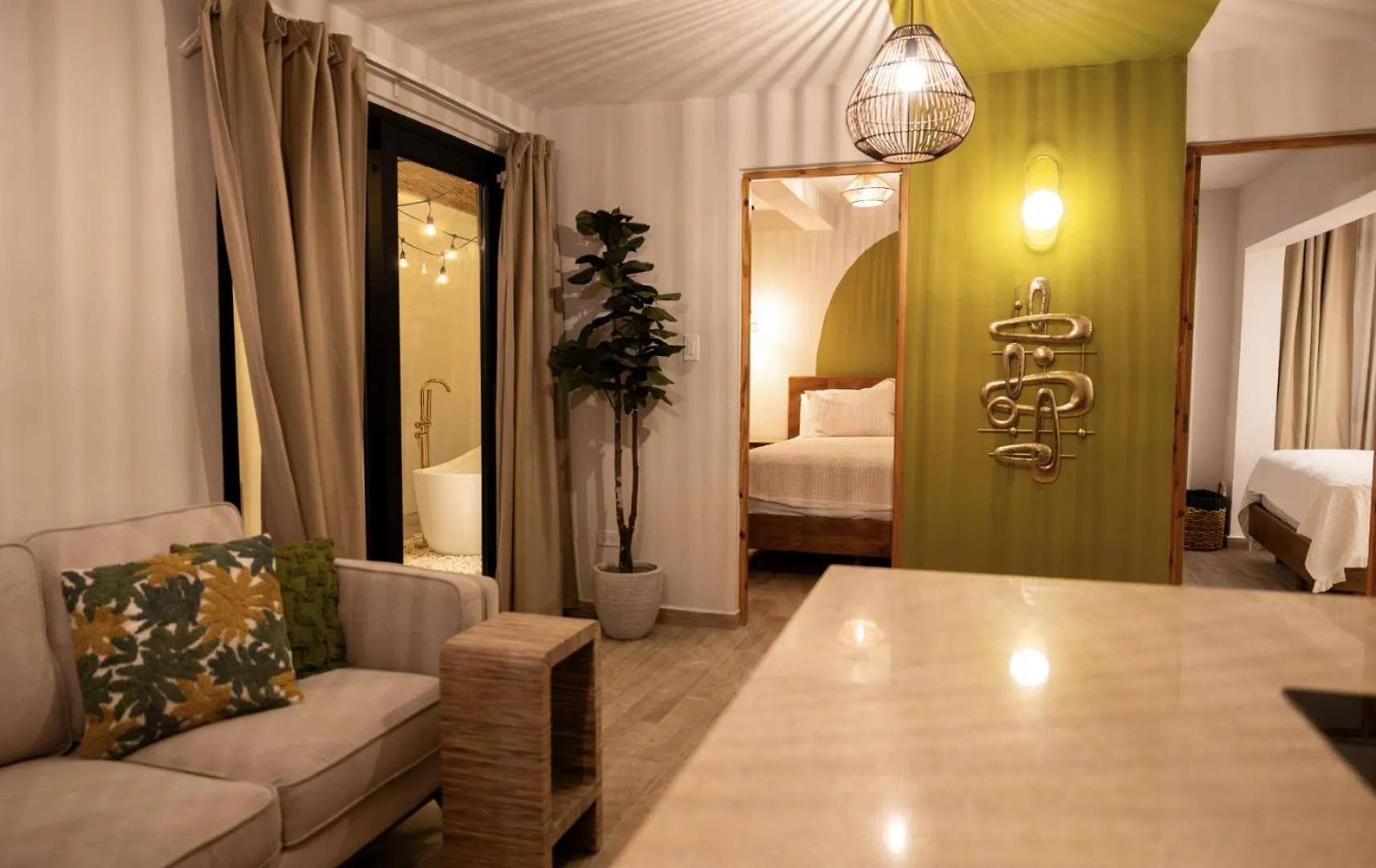 Family Suites At Ocean Park Beach Club San Juan 0*,